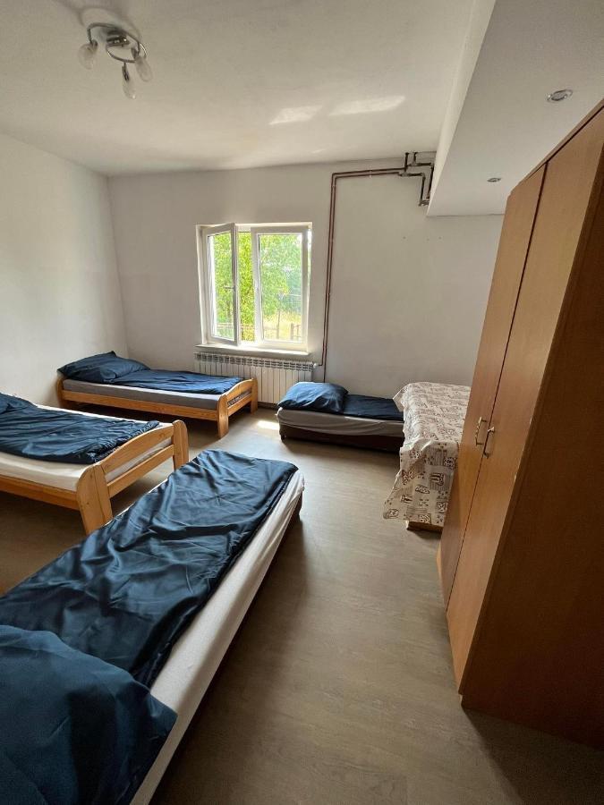 Hostel Lodzka 52 Торунь Екстер'єр фото